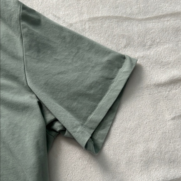 H&M Men's Polo Shirt - Soft Sage - Picture 4 of 6